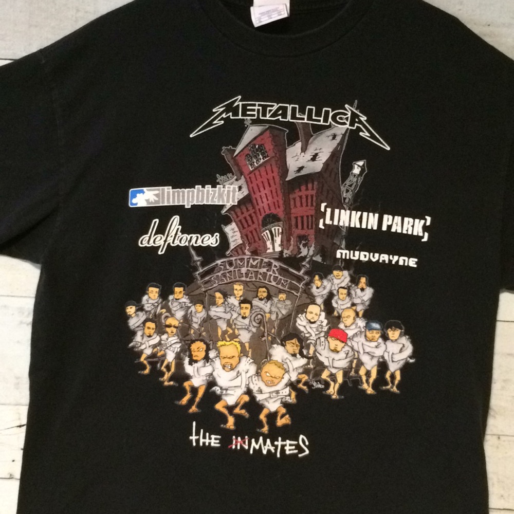 Vintage concert tee shirt.